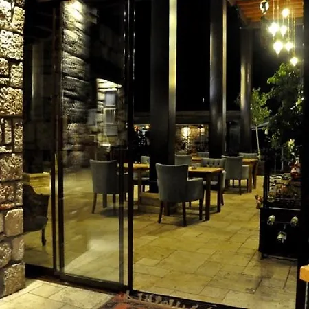 Kosa Boutique Hotel 3*